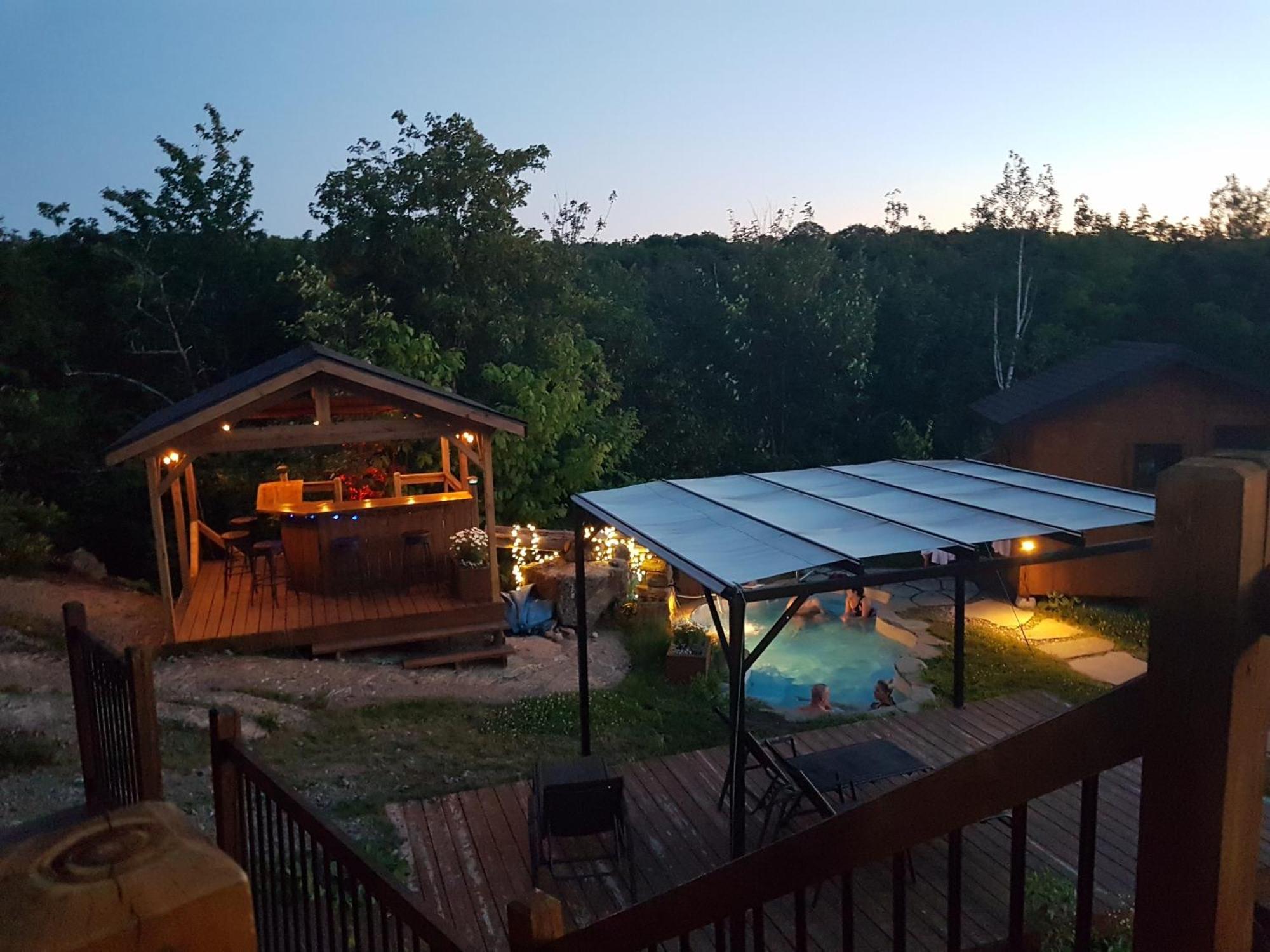 Eco Spa Highland Grenville-Sur-La-Rouge エクステリア 写真