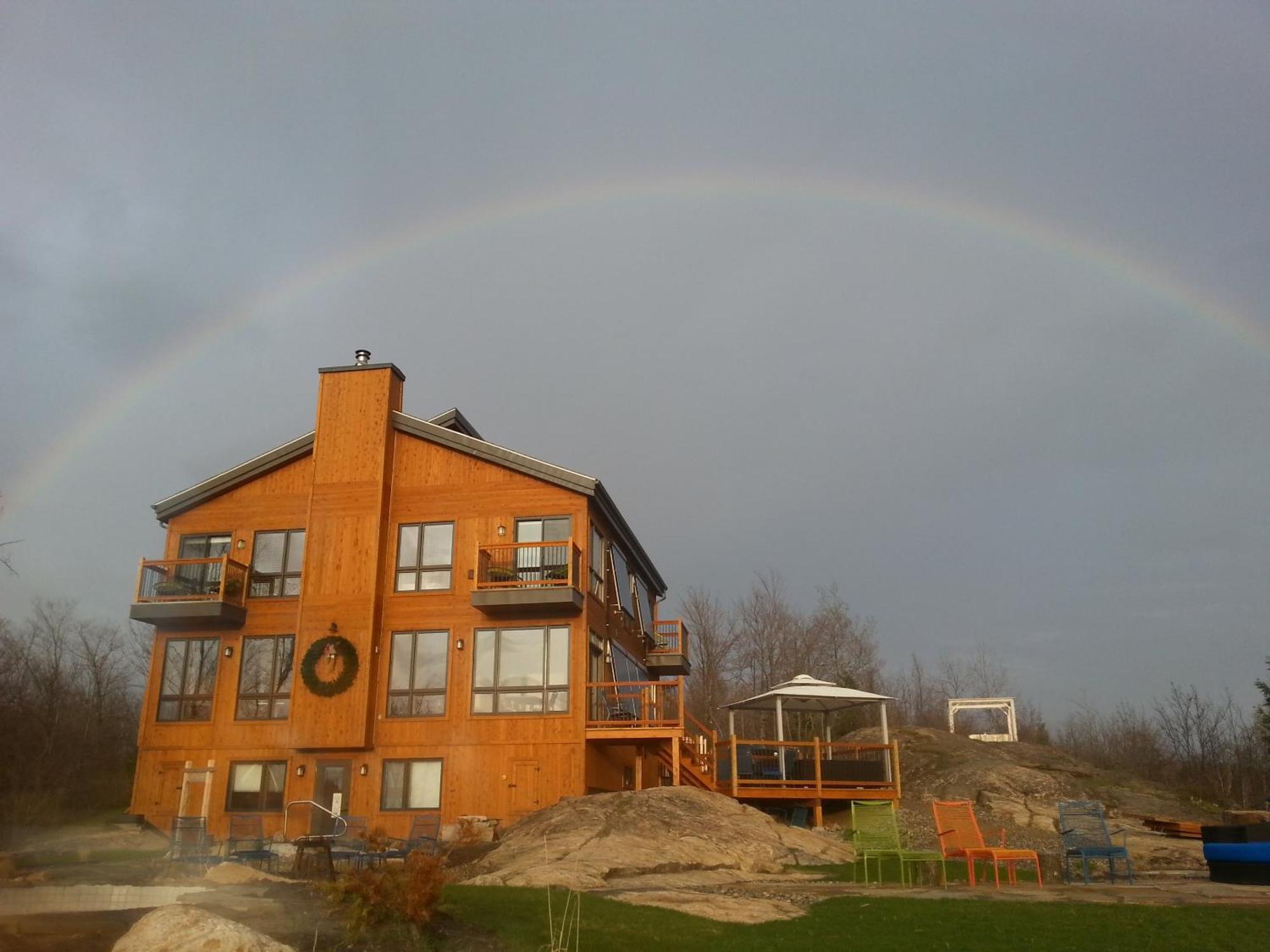 Eco Spa Highland Grenville-Sur-La-Rouge エクステリア 写真